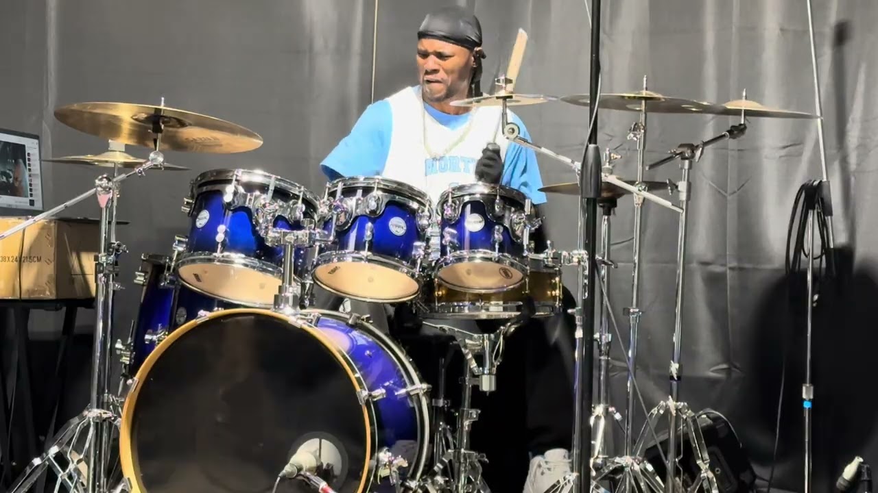 Fill the room by Todd Galberth-drum cover by Kris Stephenson 