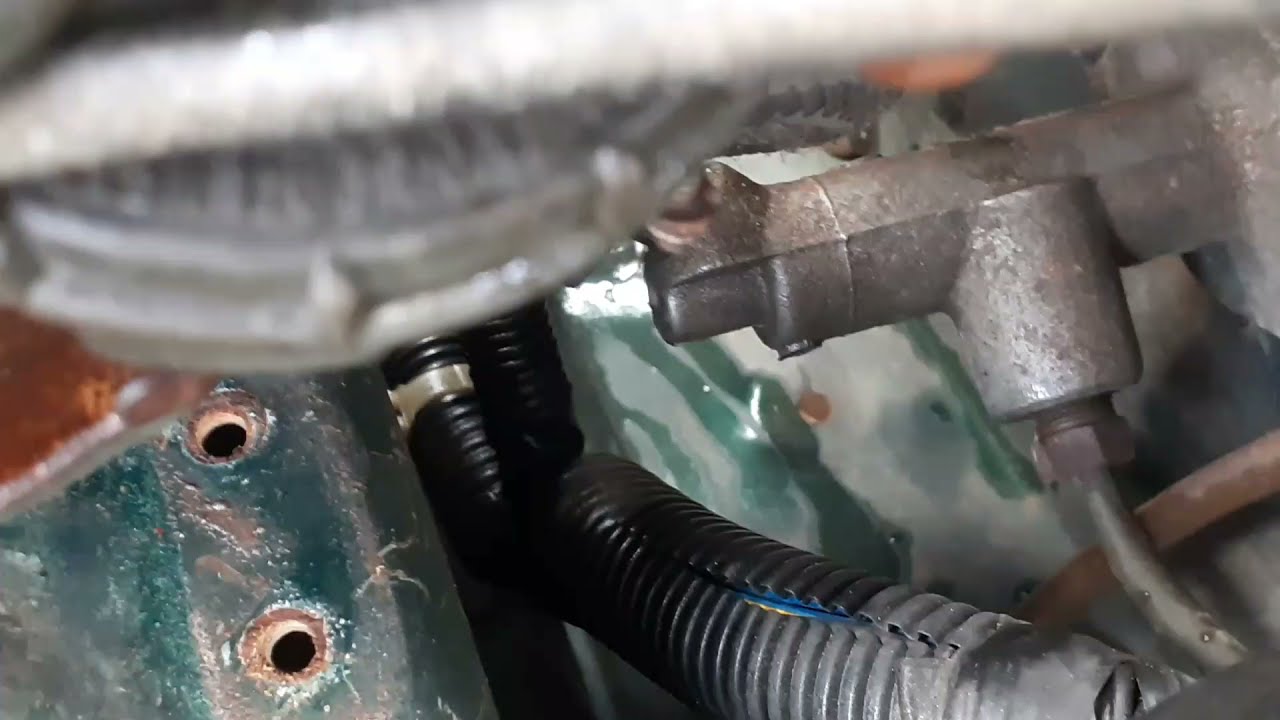 How To Remove The Master Clutch Port on Honda CRV 1998-2003