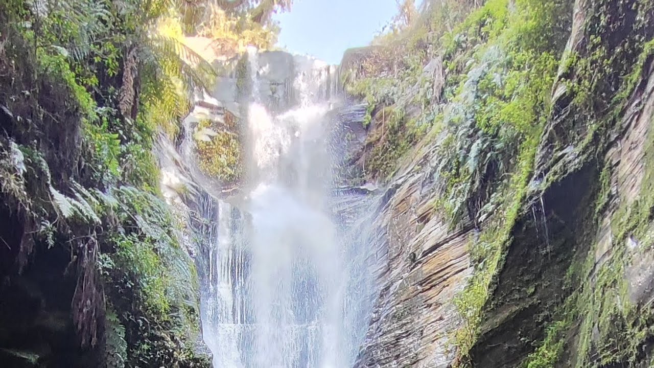 VENDO • Fazenda de 274 hectares  com Cachoeiras na  Serra Catarinense