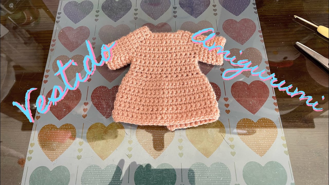 Cómo tejer ropita VESTIDO para amigurumis paso a paso tutorial (subtítulos)