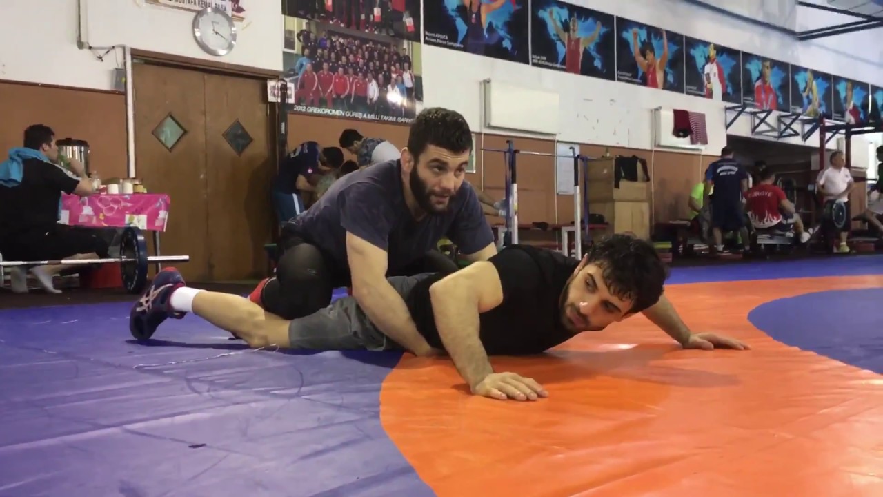 GÜREŞ ANTRENMANI SUPLEX ÇALIŞMASI