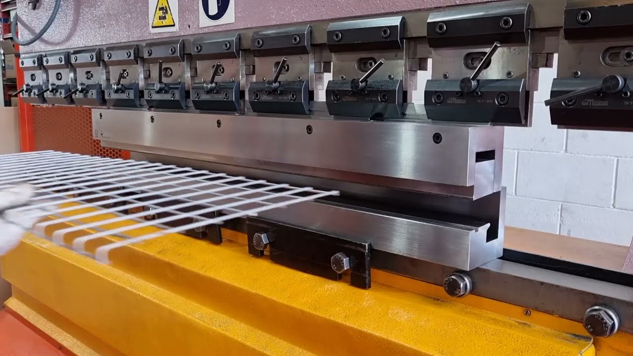 METALMAQ - Útil para panelar varilla en plegadora-Tool for paneling rod-Outil pour panneau des tiges