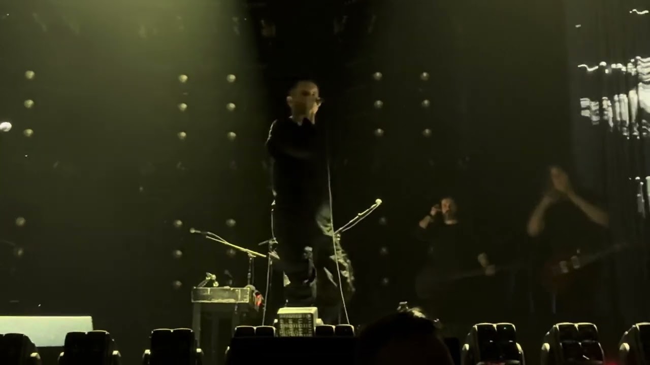 Nine Inch Nails . Trent’s apology to the crowd at the O2