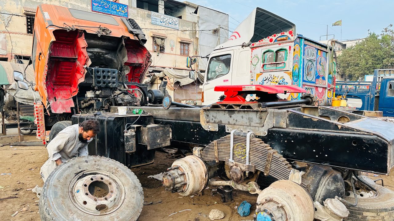 Restoration Hino Truck Chassis Broken and Cabin Repair | How to Repair Hino Truck 