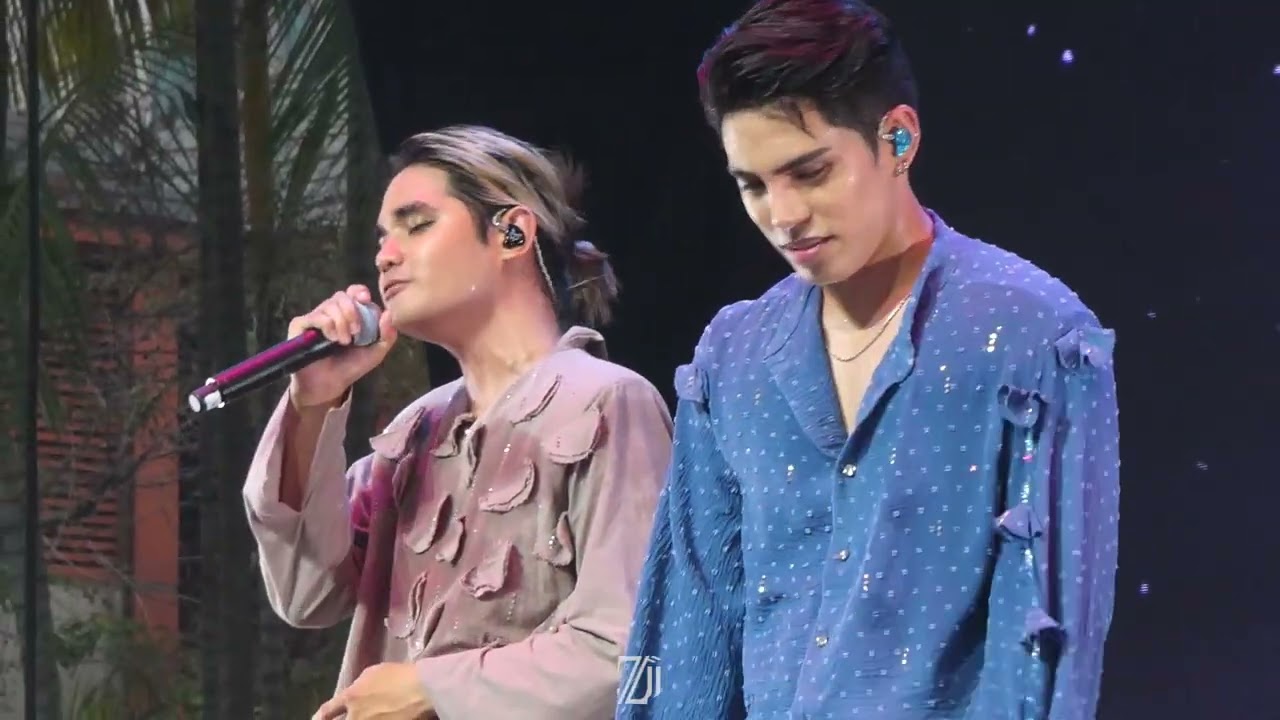 SB19 - Tilaluha & Bakit ba Ikaw (cover) at WYAT Tour Singapore
