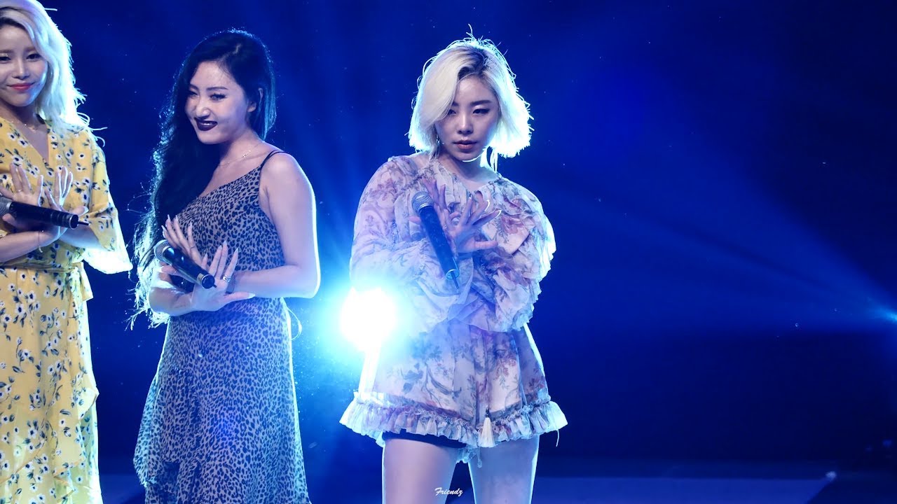 [4K]180530 건국대 글로컬캠퍼스 축제 마마무 휘인 직캠 MAMAMOO  WHEEIN FANCAM