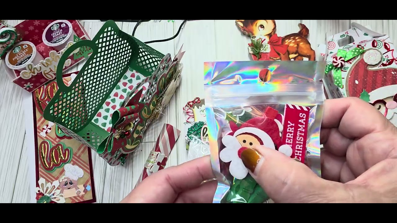 Исходящий веселый и яркий обмен, организованный @CraftyCraftsByDeanna