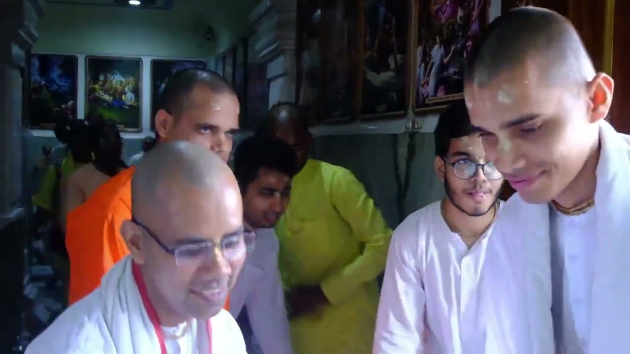 ISKCON Bhubaneswar | Ecstatic Kirtan