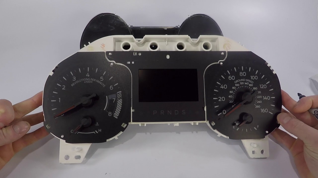 2015 - 2017 Mustang Speedometer Removal and USSPEEDO Gauge Face Install