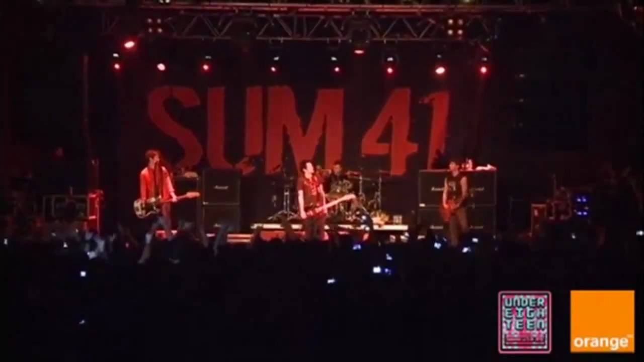 Sum 41 - Screaming Bloody Murder (Live @Madrid, Spain)