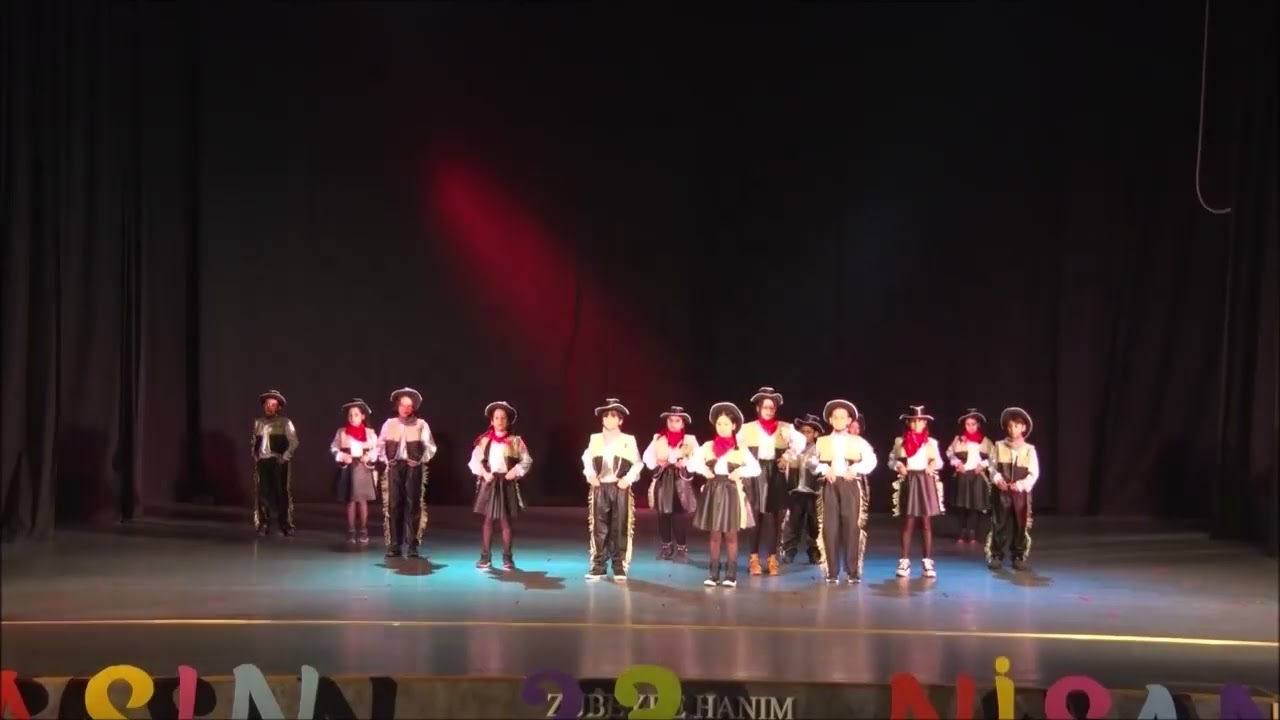 23 NİSAN 2024 - DANS GÖSTERİLERİ  - 4A SINIFI TURKISH🇹🇷 COWBOYS DANS SHOW 💃🕺