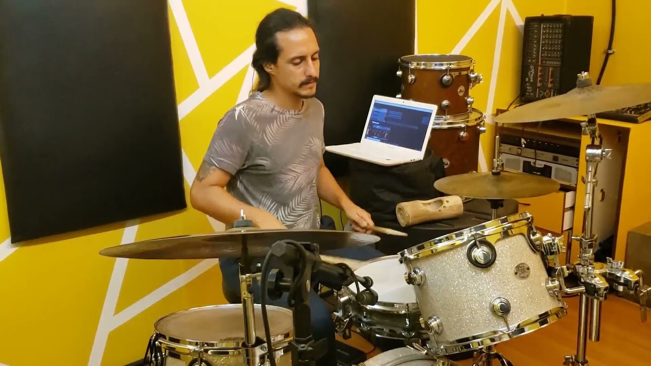 Frevo Mulher por Luiz de Urjaiss (drum cover)