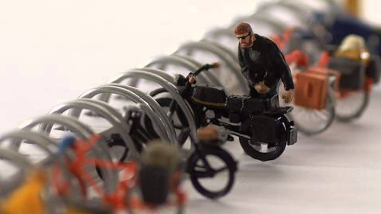 Tatsuya Tanaka miniatuur reconstrueert scenario's