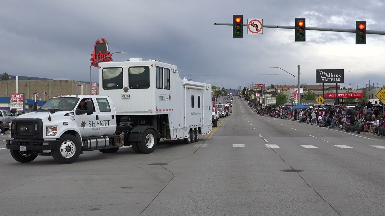 4k 5-6-2022 Classy Chassis Parade Apple Blossom Festival Time