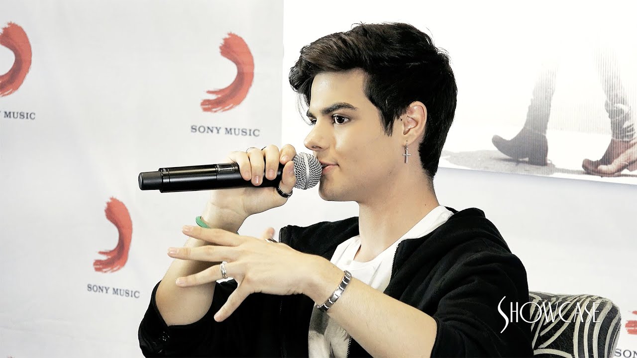 Abraham Mateo aclara dudas 1/2 | Fans Choice Awards® | Showcase® | Día del Fan® | Presea Oficial