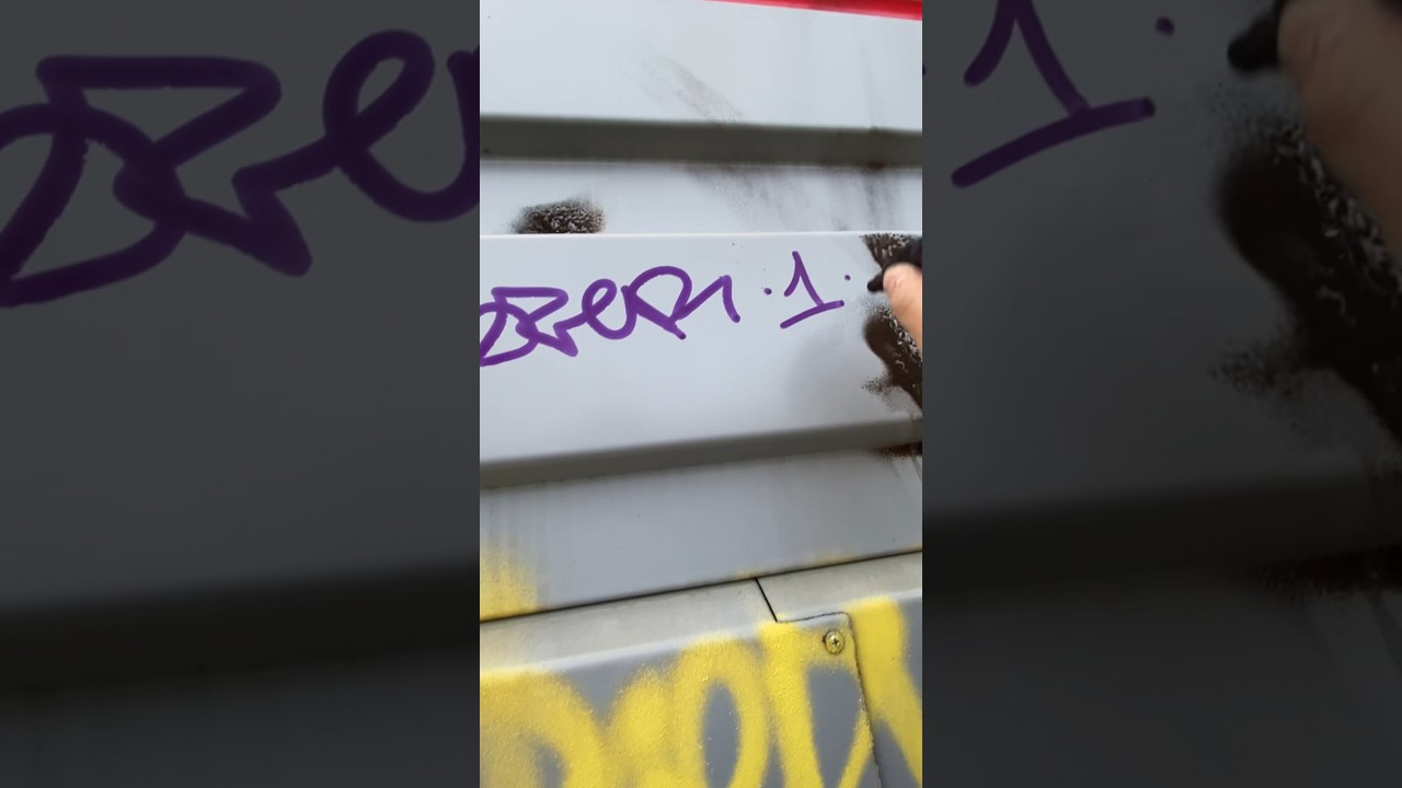 #graffiti #art #bombing #graffitiart #graffitibombing #streetart BOMBING #digitalgraffiti