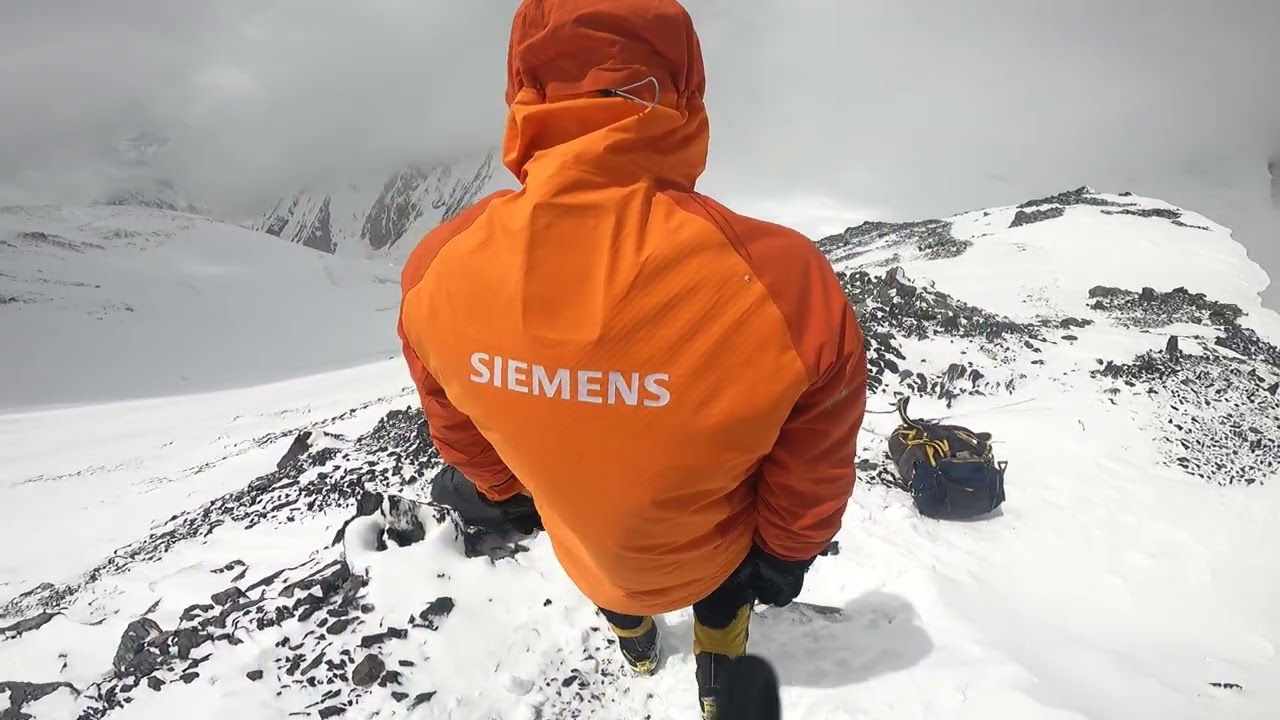 Descent from Khan Tengri Camp 4 in Strong wind