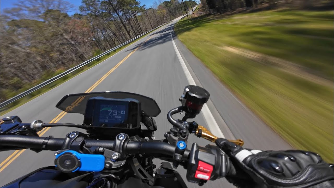 MT09 | ZOOM H4