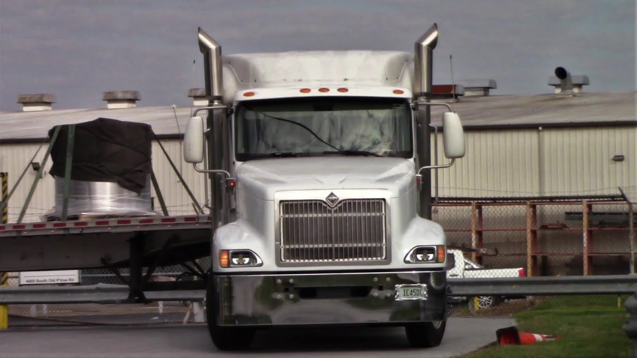 Trucks honking for 3 minutes straight #6 |The Great return|