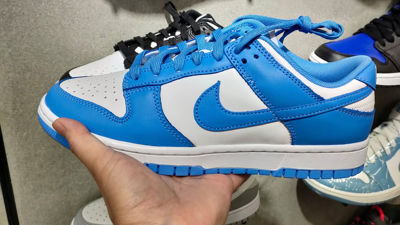 Why everyone is wearing this Nike Dunk Low UNC(2021)