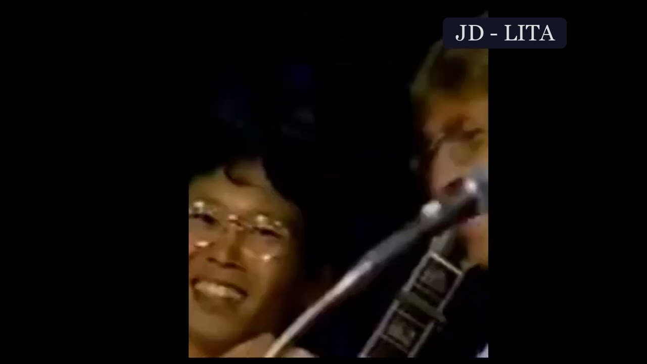 Rare! Audio with video edit.  'Carelessly' - John Denver and Kosetsu Minami - Released in Japan 1990