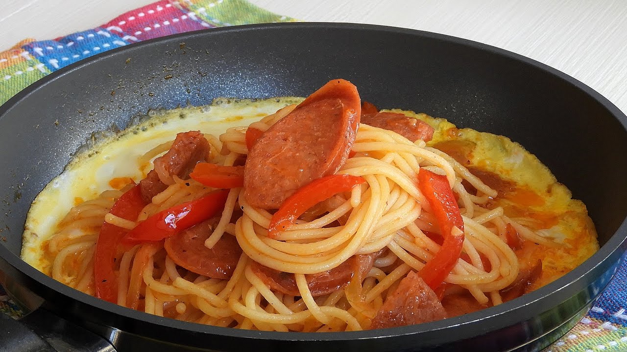 Spaghetti Napolitan with Egg - Japanese-style Ketchup Pasta