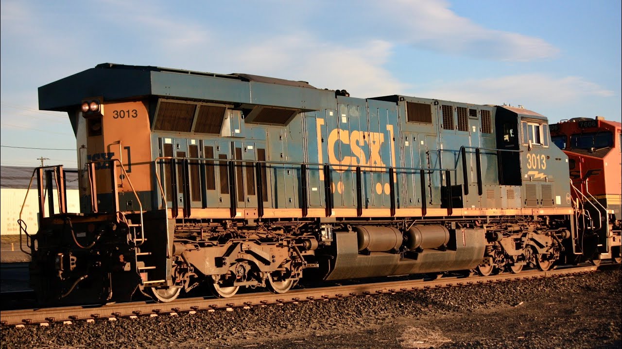 A nice Saturday afternoon with my best friend @oregonwesternrailroadprodu5239. Pasco, WA 5-7-26. 