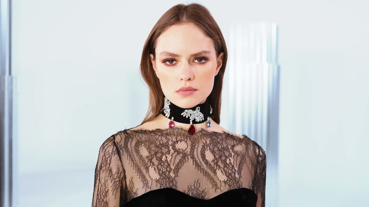 NEDO by NEDRET TACİROĞLU FW23-24 - Runway 1