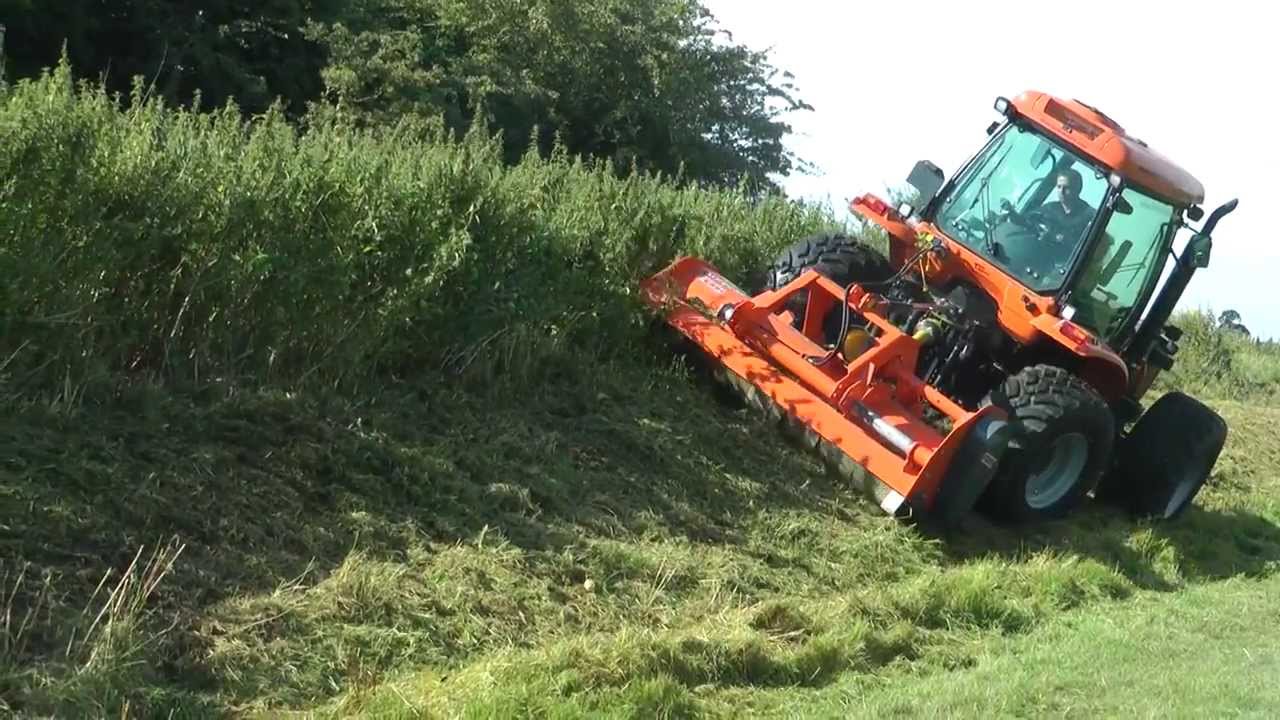 BM 130 Tractor with Ferri Mower
