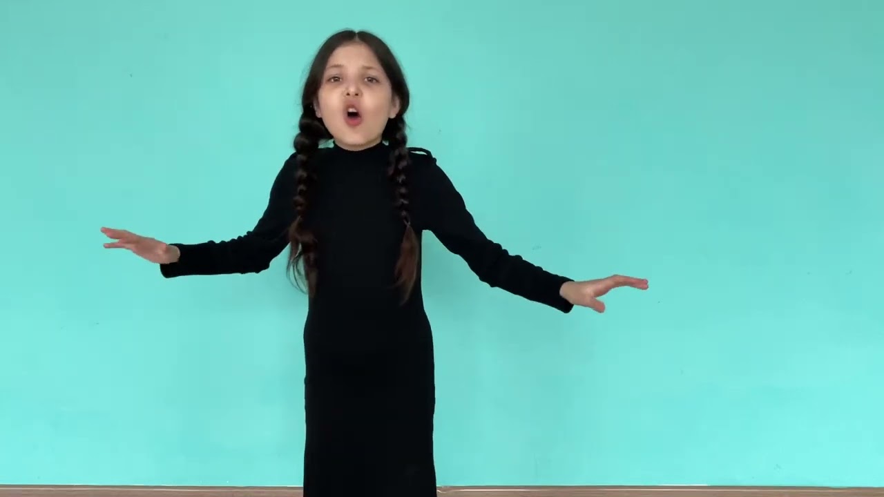 Муса Джалиль «Чулочки», читает Головина Дарья