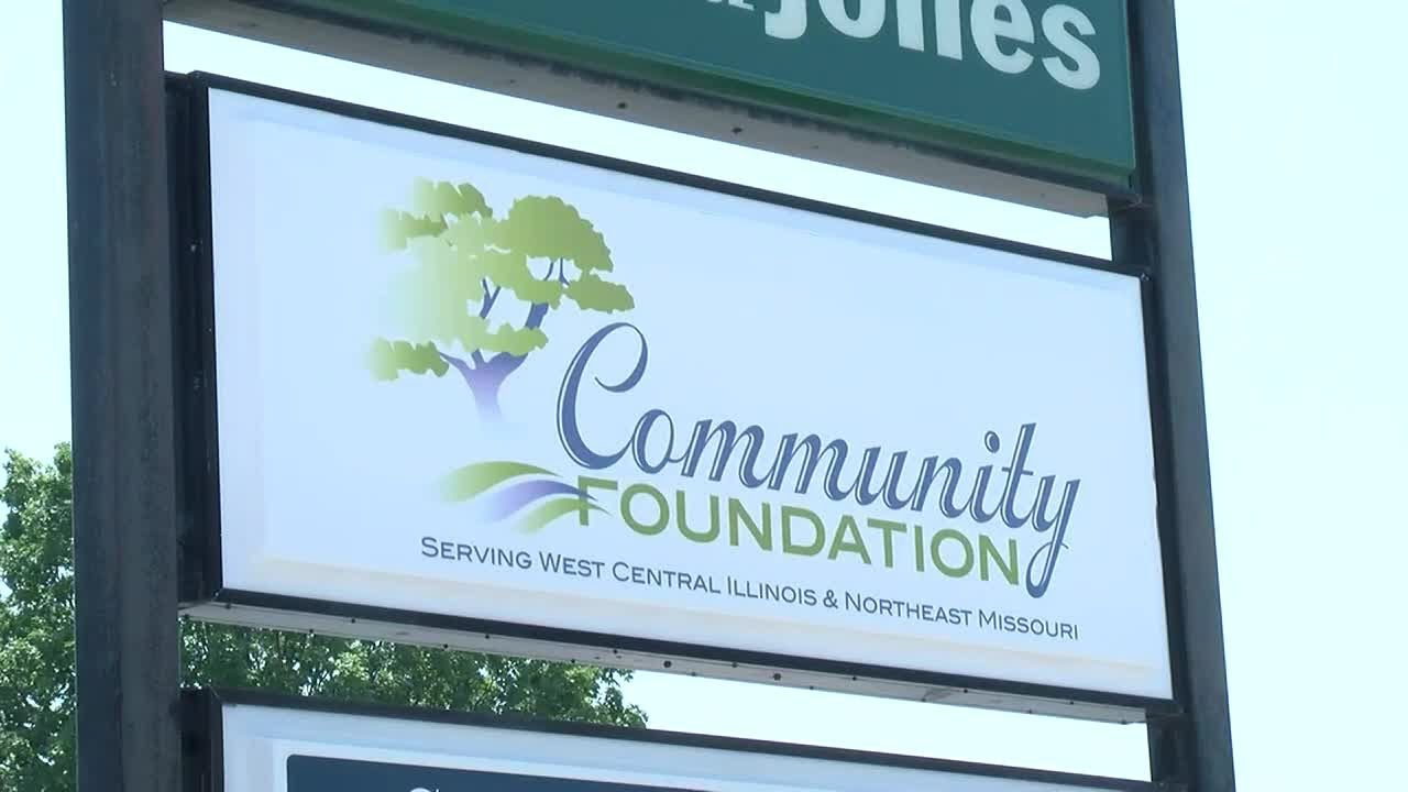 Charitable donations decline for fourth time in 4 decades