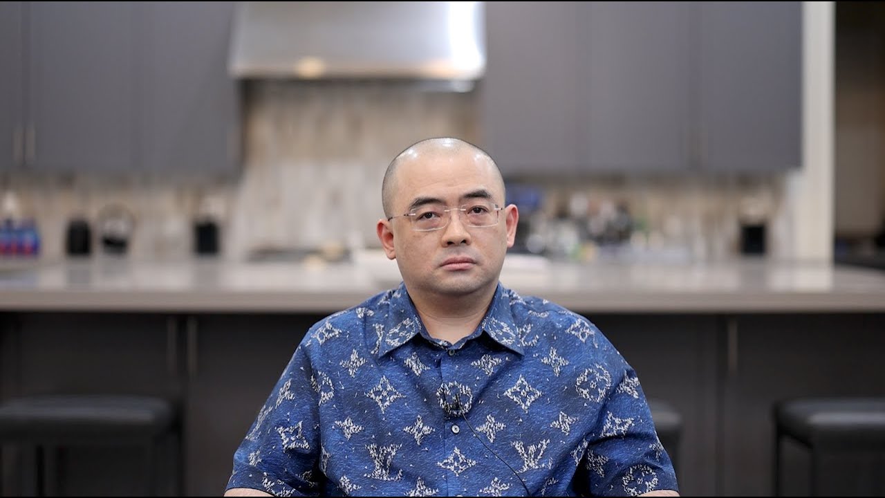 中国的一万亿美元贸易顺差是在帮助全世界，伤害中国自己（20251219第8799期）