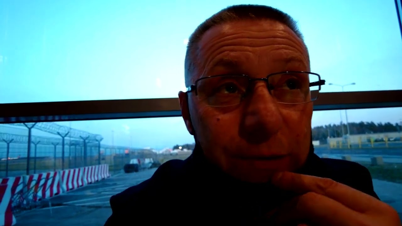 Lotnisko Modlin od środka