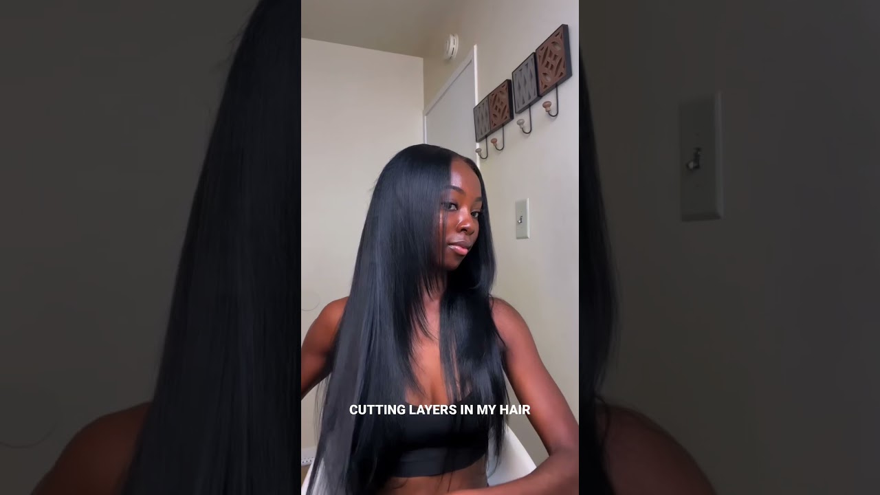 Cut layers in your hair to frame your face! #layering #curtainbangs #silkpress #hairtransformation