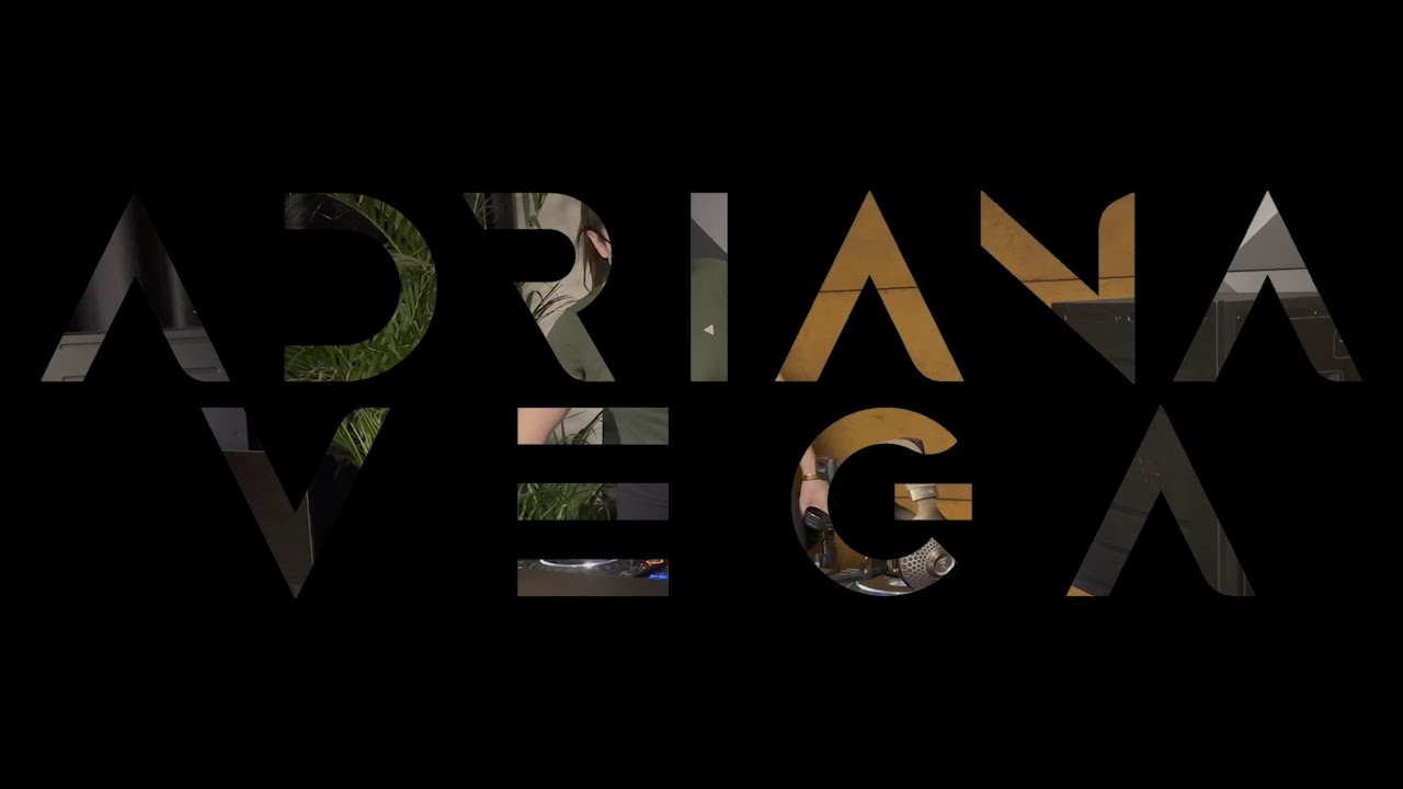 Adriana Vega | DJ set at BLOK Studios Poland January 2023