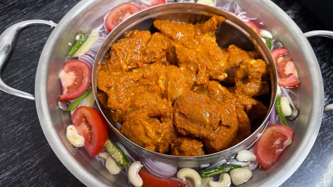 चिकन को डब्बे में डाल कर बनाने का बिल्कुल नया तरीका | Chicken Recipe
