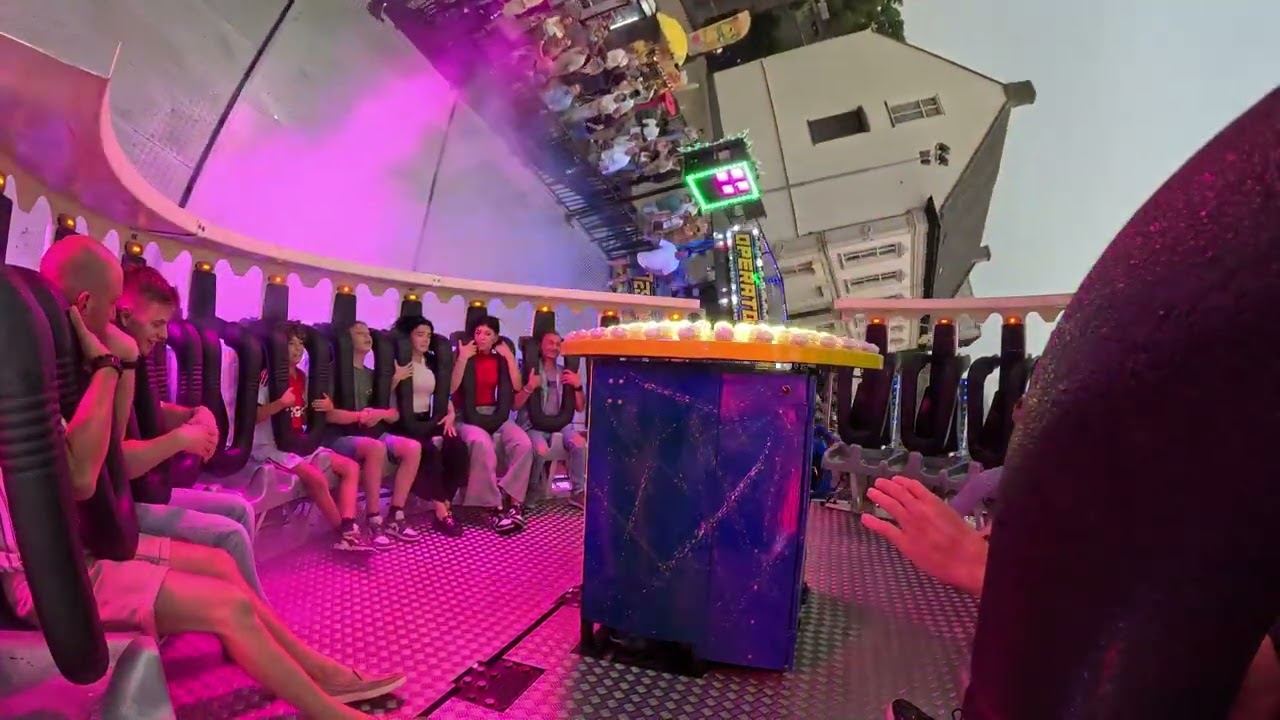 Destroyer (Cameron) - De Tilburgse Kermis 2025 - POV Onride
