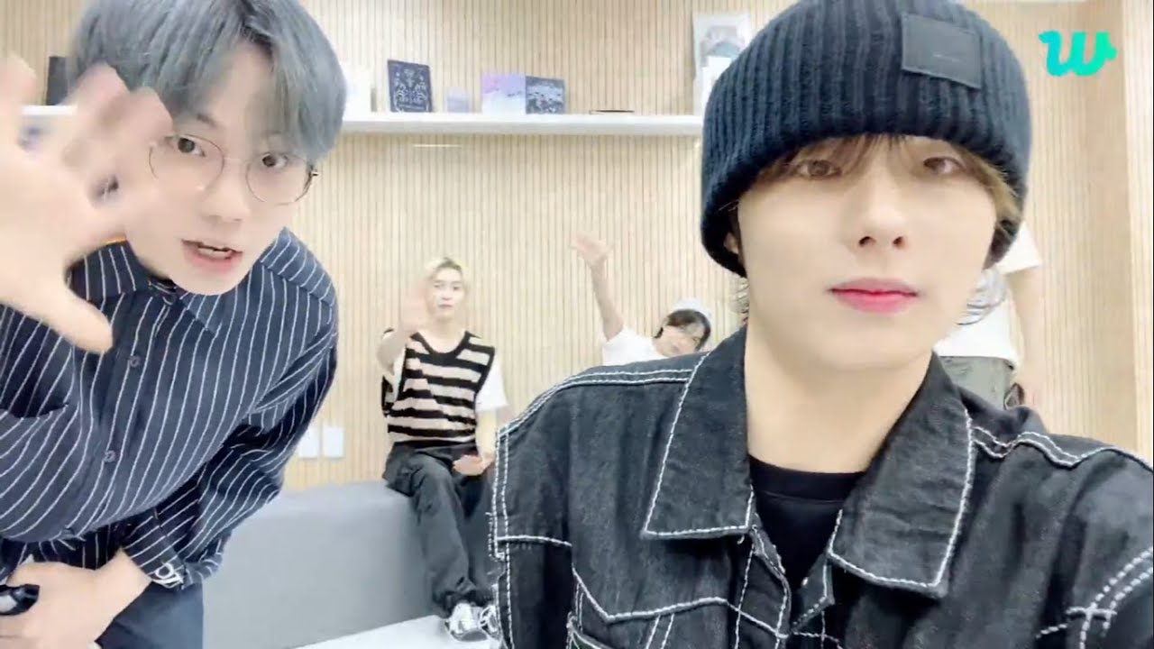 [ENG] E'LAST LIVE [ 19th AUG ,2023] ON WEVERSE AT 5:40 PM ( KST ) #E'LAST