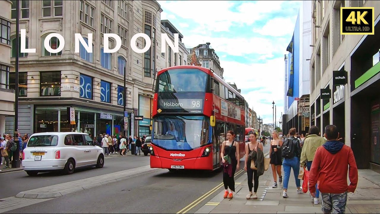 🇬🇧 London walk - Oxford Street a busy street with famous stores and shopping malls in London central