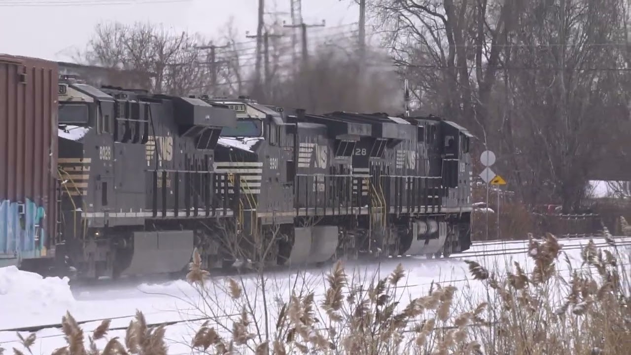 3 locomotives
