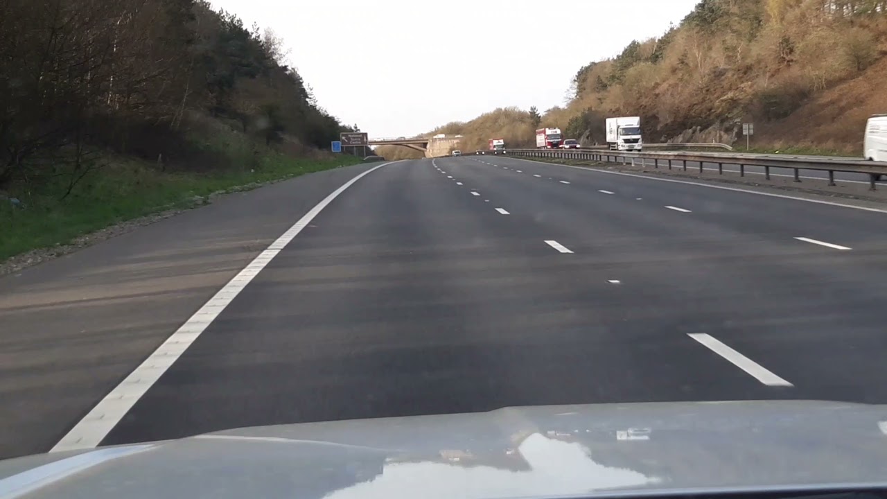 An empty M1 motorway drive 2021