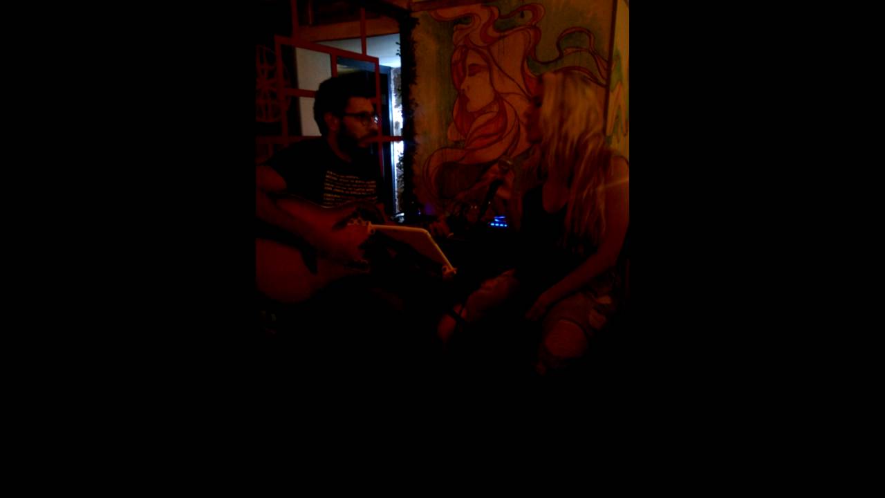 Hanan Isabella & Paul Garabed - Hold on (spontaneous jam)