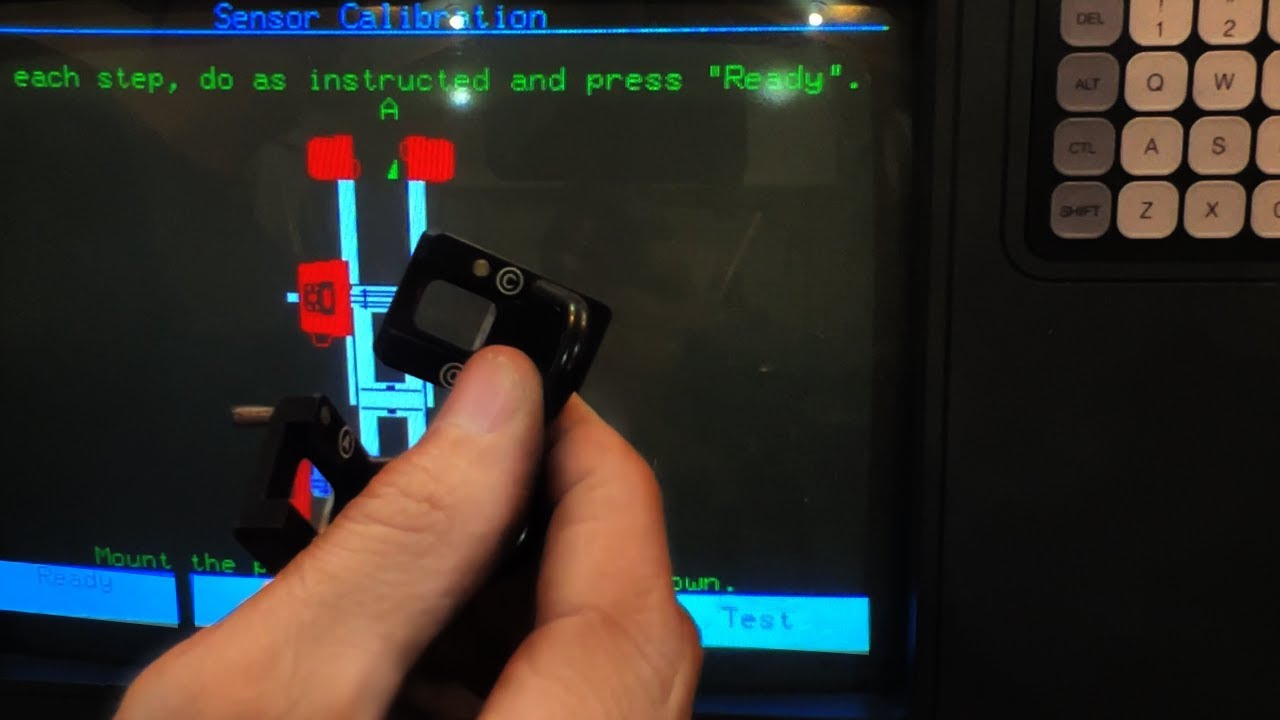 Calibrating Hunter Alignment Optical Sensors Sets
