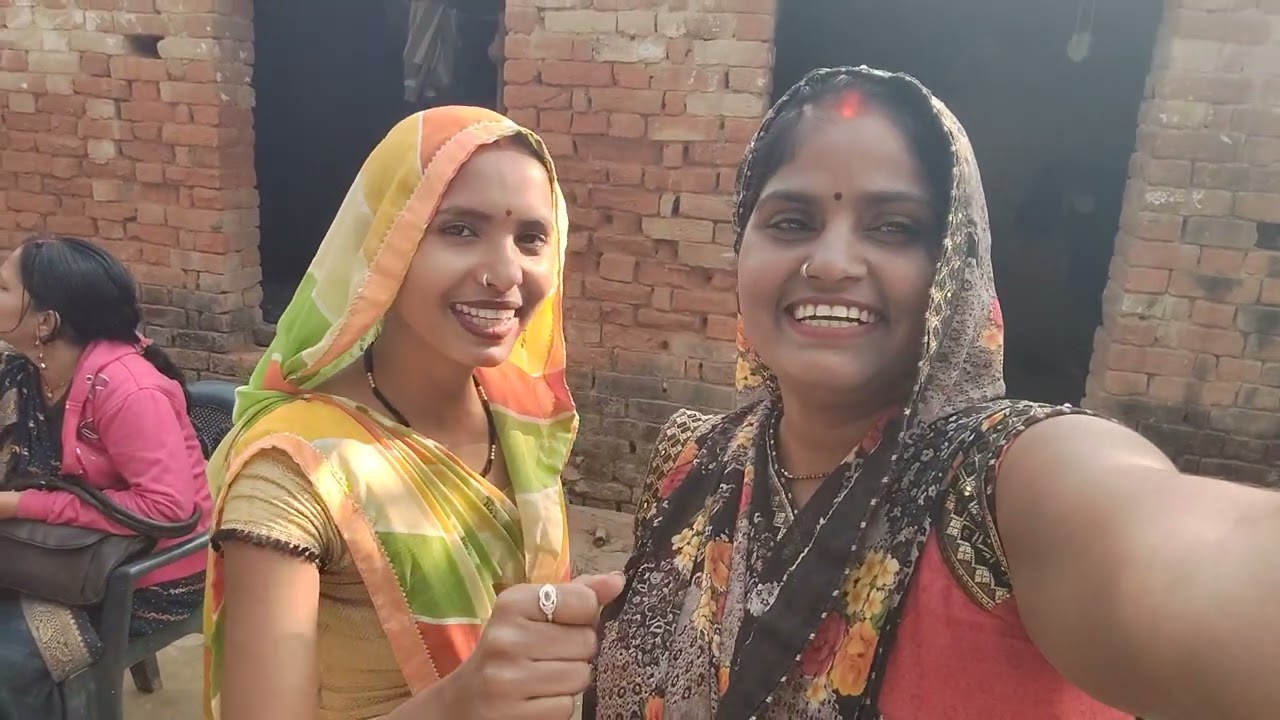 सुल्तानपुर से चलकर आई है दीदी मिलने शशि रजक ब्लॉक 👍🙏🙏