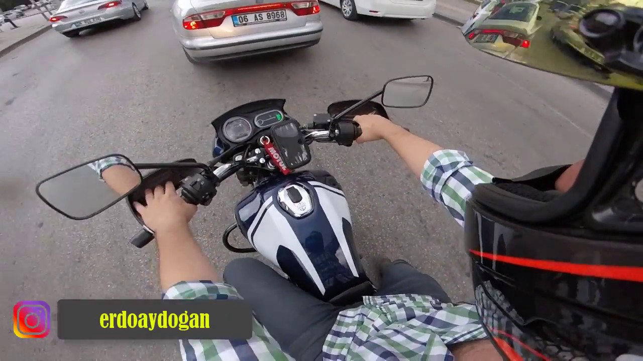BAJAJ V15 İLK İNCELEME