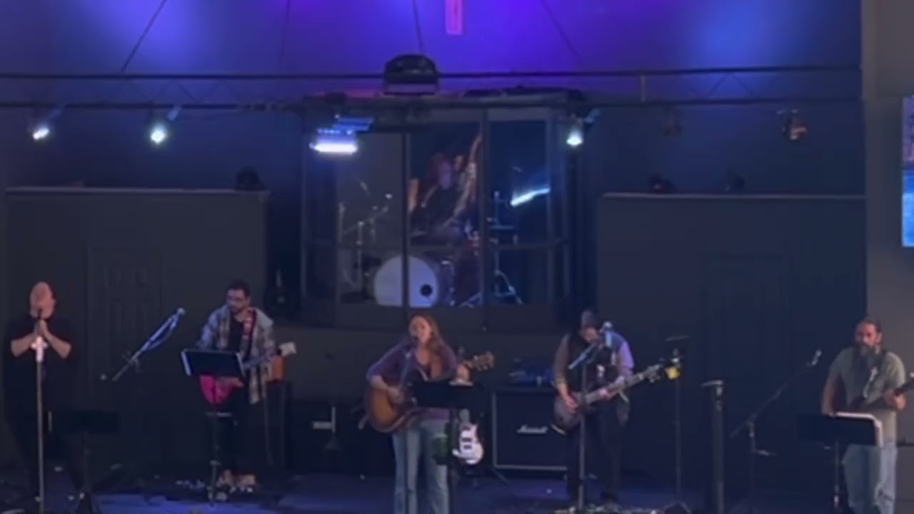 “What a Beautiful Name” by Chosen at CrossPointe Community Church in Texas City, Texas 