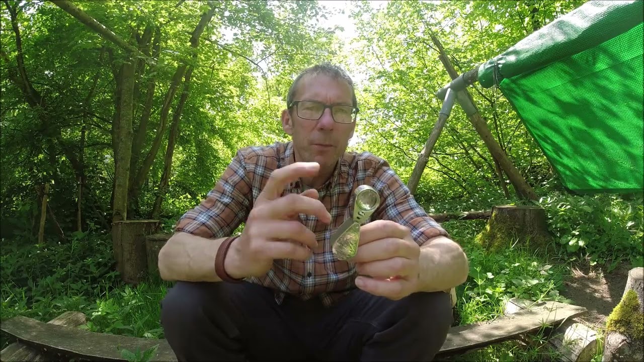 How to light a fire with a loupe
