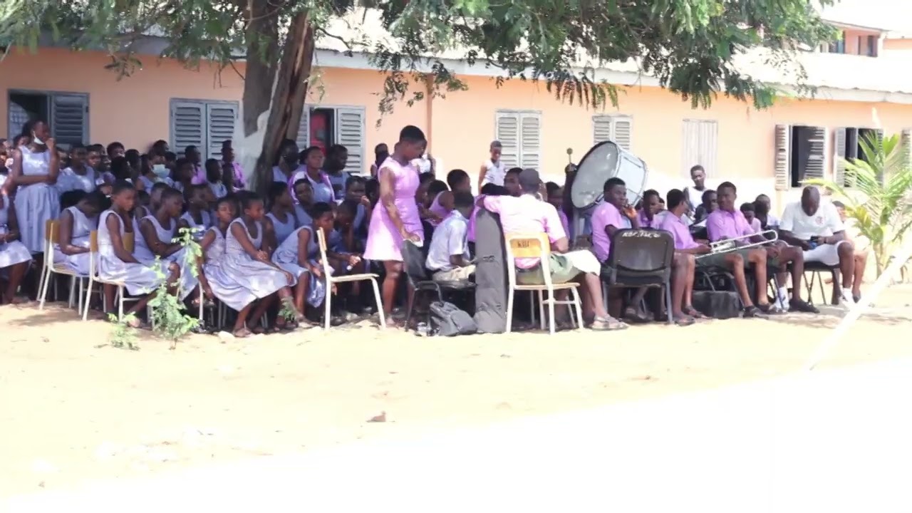 Coronat Frank Lawoe gives back to alma mater