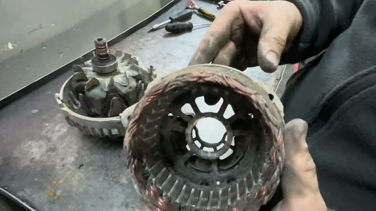 Opel Corsa C Şarj Dinamosu Arızası ve Onarımı