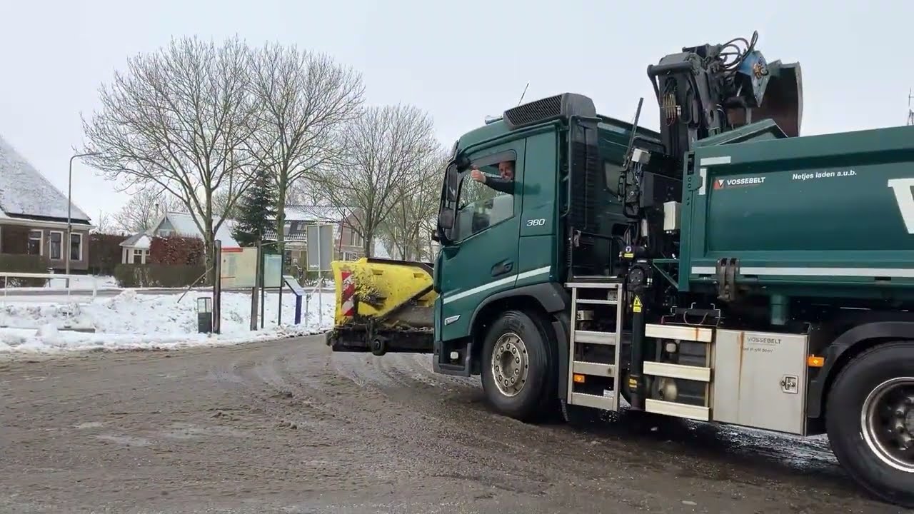 Wandelen in de sneeuw in Wieringerwaard. januari 2026